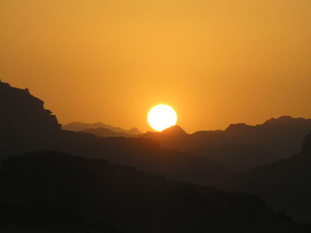 Puščavski sončni zahod